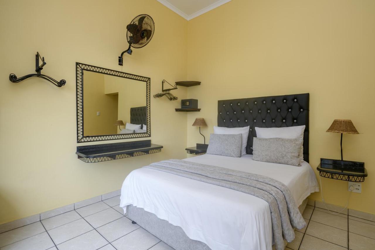 Ushaka Holiday Apartments Дурбан Экстерьер фото
