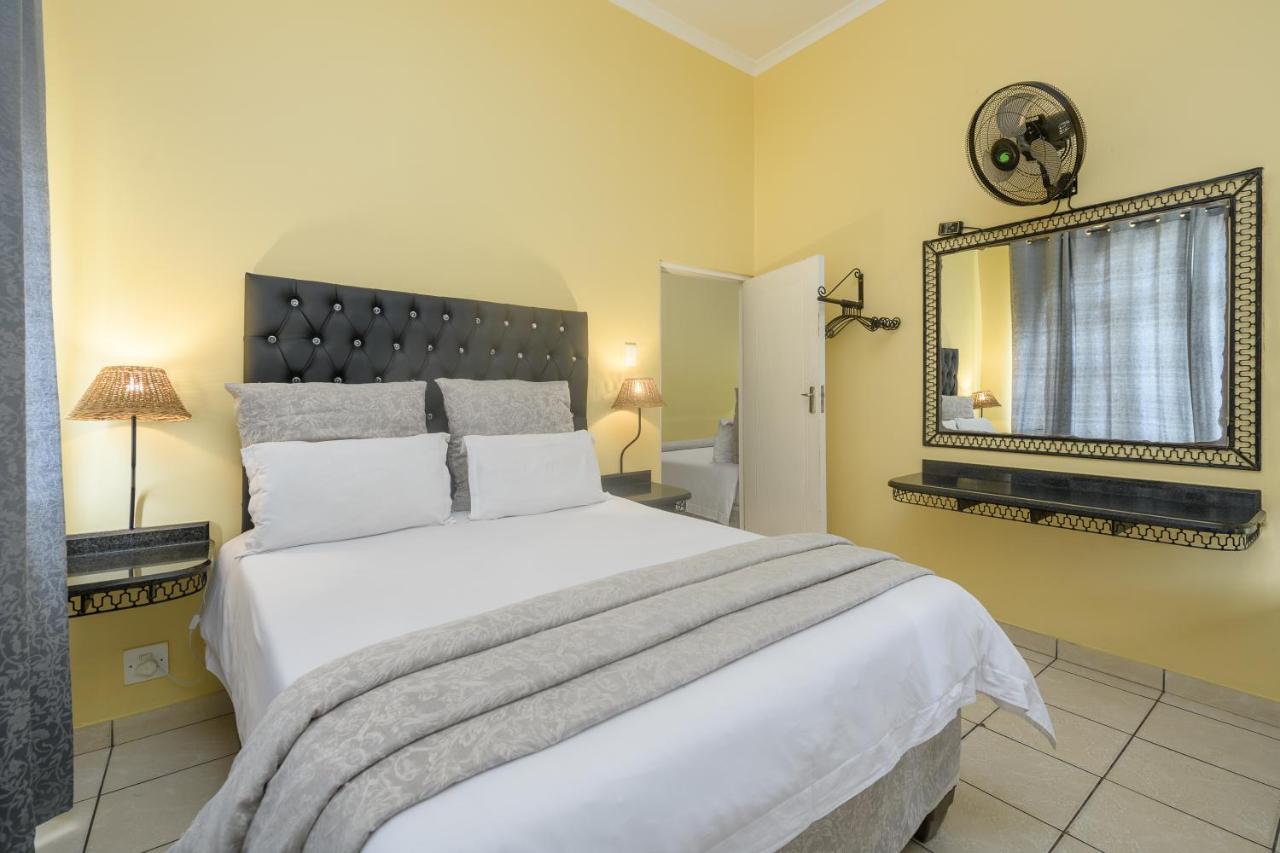 Ushaka Holiday Apartments Дурбан Экстерьер фото